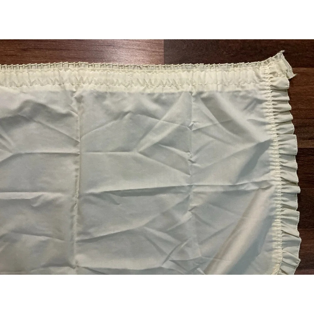 Pair Of SEARS Country Farmhouse Light Yellow Ruffled Cafe Curtain Panels 41 X 23